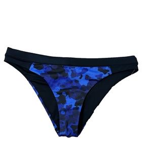 NWT Athleta freestyle Camo bikini bottoms